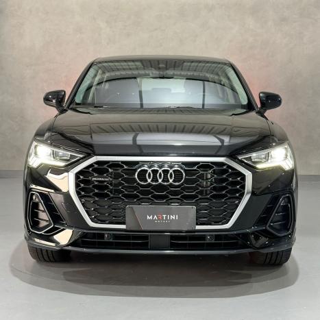 AUDI Q3 2.0 40 4P TFSI SPORTBACK PERFORMANCE BLACK QUATTRO TIPTRONIC AUTOM�TICO, Foto 2