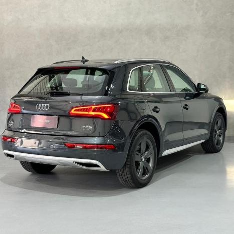 AUDI Q5 2.0 16V 4P TFSI AMBIENTE 16V 225CV AUTOM�TICO, Foto 4