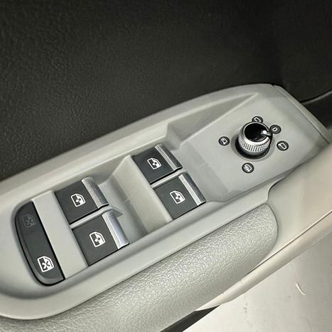 AUDI Q5 2.0 16V 4P TFSI AMBIENTE 16V 225CV AUTOM�TICO, Foto 20