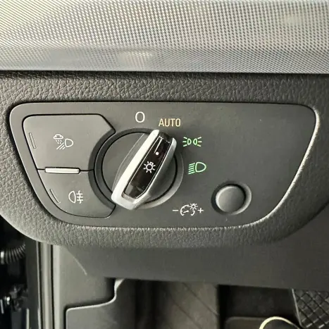 AUDI Q5 2.0 16V 4P TFSI AMBIENTE 16V 225CV AUTOM�TICO, Foto 23