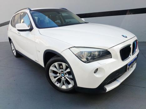 BMW X1 2.0 16V 4P 18I S DRIVE AUTOM�TICO, Foto 3