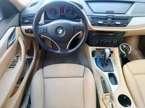 BMW X1 2.0 16V 4P 18I S DRIVE AUTOM�TICO, Foto 9
