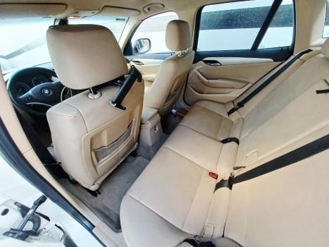 BMW X1 2.0 16V 4P 18I S DRIVE AUTOM�TICO, Foto 13