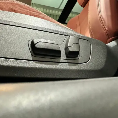 BMW X1 2.0 16V 4P S DRIVE 20I X-LINE TURBO AUTOM�TICO, Foto 29