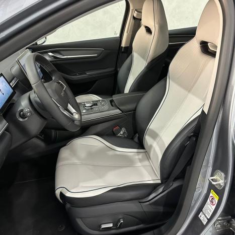 BYD King 1.5 16V 4P GL DM-I PHEV AUTOM�TICO, Foto 23