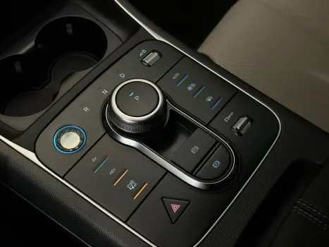 BYD King 1.5 16V 4P GL DM-I PHEV AUTOMÁTICO, Foto 15