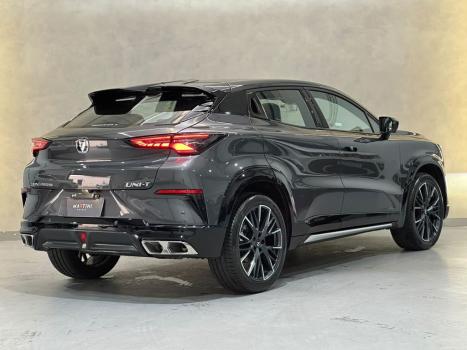 CHANGAN Uni-T 1.5 16V 4P FLEX TGDI 7DCT AUTOMÁTICO, Foto 8