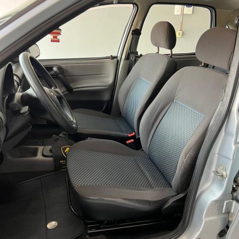 CHEVROLET Classic Sedan 1.0 4P VHCE FLEX LS, Foto 4 CHEVROLET Classic Sedan 1.0 4P VHCE FLEX LS, Foto 4