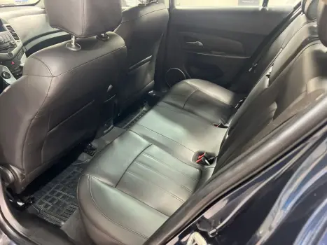 CHEVROLET Cruze Sedan 1.4 16V 4P LT FLEX TURBO AUTOM�TICO, Foto 10