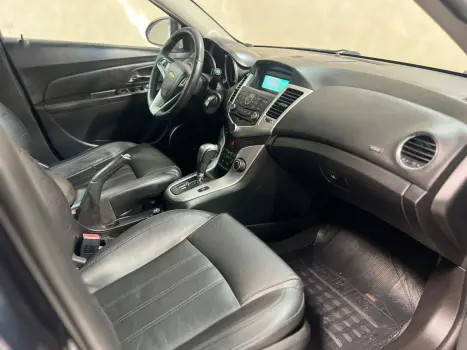 CHEVROLET Cruze Sedan 1.4 16V 4P LT FLEX TURBO AUTOM�TICO, Foto 12