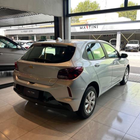 CHEVROLET Onix Hatch 1.0 12V 4P FLEX LT TURBO, Foto 8 CHEVROLET Onix Hatch 1.0 12V 4P FLEX LT TURBO, Foto 8
