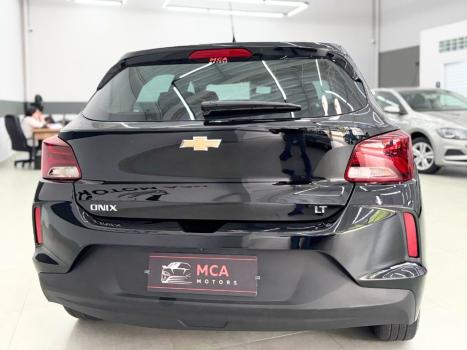 CHEVROLET Onix Hatch 1.0 12V 4P FLEX LT TURBO AUTOMTICO, Foto 5