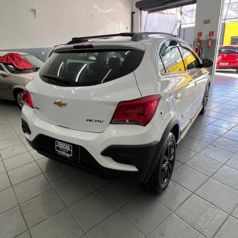 CHEVROLET Onix Hatch 1.4 4P FLEX ACTIV AUTOMTICO, Foto 4