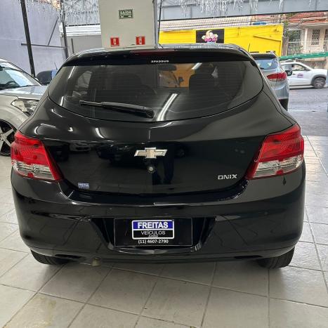 CHEVROLET Onix Hatch 1.0 4P FLEX LS, Foto 5