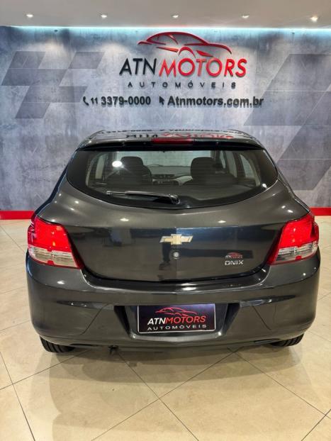 CHEVROLET Onix Hatch 1.0 4P FLEX JOY, Foto 8 CHEVROLET Onix Hatch 1.0 4P FLEX JOY, Foto 8