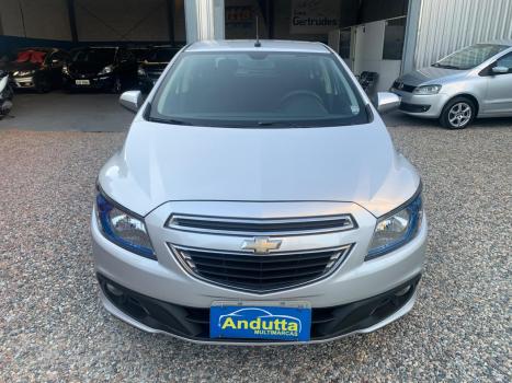 CHEVROLET Onix Hatch 1.4 4P FLEX LTZ, Foto 3 CHEVROLET Onix Hatch 1.4 4P FLEX LTZ, Foto 3