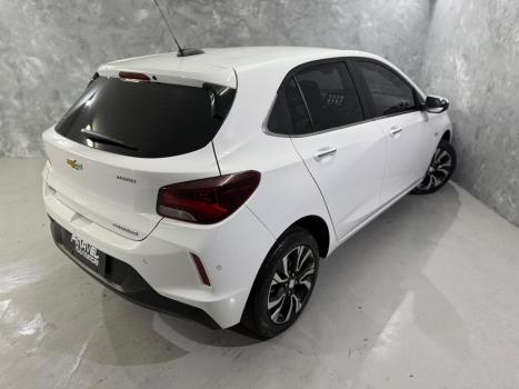 CHEVROLET Onix Hatch 1.0 12V 4P FLEX PREMIER 2 TURBO AUTOMÁTICO, Foto 4 CHEVROLET Onix Hatch 1.0 12V 4P FLEX PREMIER 2 TURBO AUTOMÁTICO, Foto 4