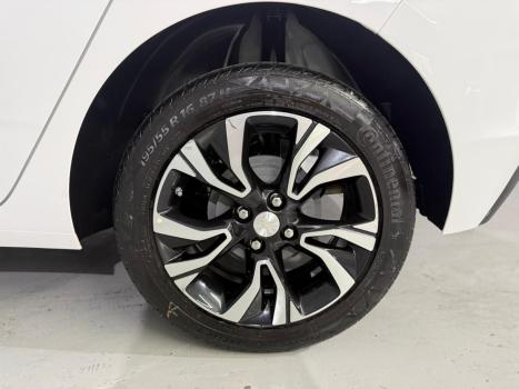 CHEVROLET Onix Hatch 1.0 12V 4P FLEX PREMIER 2 TURBO AUTOMÁTICO, Foto 7 CHEVROLET Onix Hatch 1.0 12V 4P FLEX PREMIER 2 TURBO AUTOMÁTICO, Foto 7