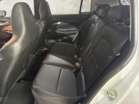 CHEVROLET Onix Hatch 1.0 12V 4P FLEX PREMIER 2 TURBO AUTOMÁTICO, Foto 12 CHEVROLET Onix Hatch 1.0 12V 4P FLEX PREMIER 2 TURBO AUTOMÁTICO, Foto 12