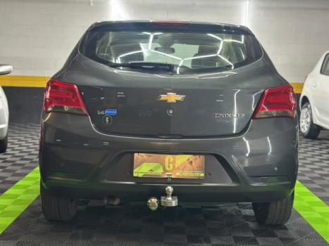 CHEVROLET Onix Hatch 1.4 4P FLEX LTZ, Foto 5