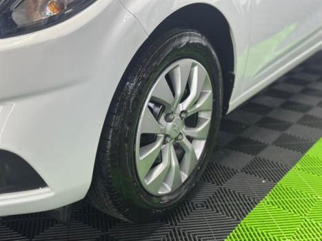 CHEVROLET Onix Hatch 1.4 4P FLEX LT, Foto 10