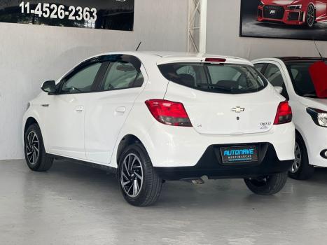 CHEVROLET Onix Hatch 1.4 4P FLEX LT, Foto 3