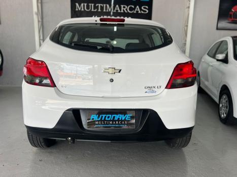 CHEVROLET Onix Hatch 1.4 4P FLEX LT, Foto 4