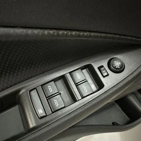 CHEVROLET Onix Hatch 1.0 12V 4P FLEX LTZ TURBO, Foto 15