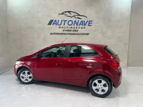 CHEVROLET Onix Hatch 1.4 4P FLEX LT, Foto 3