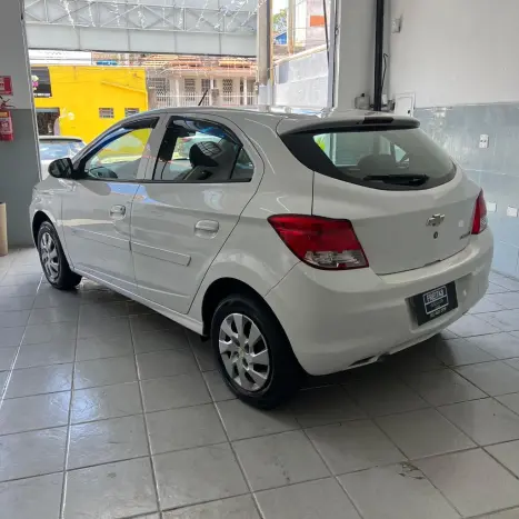 CHEVROLET Onix Hatch 1.0 4P FLEX LT, Foto 7