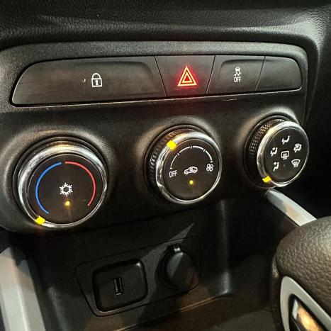 CHEVROLET Onix Hatch 1.0 4P FLEX LTZ TURBO AUTOM�TICO, Foto 13