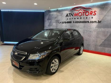 CHEVROLET Onix Hatch 1.4 4P FLEX LT, Foto 2