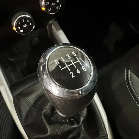 CHEVROLET Onix Hatch 1.0 4P FLEX LT, Foto 16