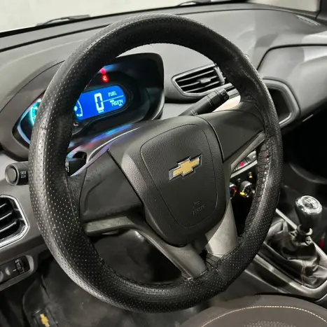 CHEVROLET Onix Hatch 1.4 4P FLEX LTZ, Foto 19