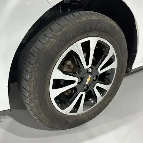 CHEVROLET Onix Hatch 1.4 4P FLEX LTZ, Foto 25