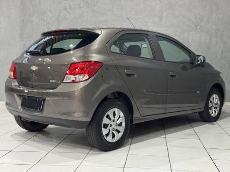 CHEVROLET Onix Hatch 1.0 4P FLEX LT, Foto 8