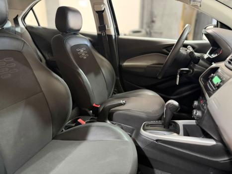 CHEVROLET Onix Hatch 1.4 4P FLEX ADVANTAGE AUTOM�TICO, Foto 11