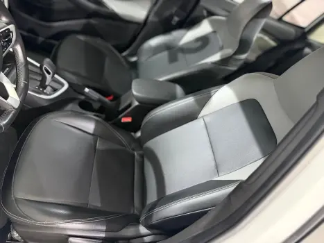 CHEVROLET Onix Sedan 1.0 12V 4P FLEX PREMIER 2 TURBO AUTOMTICO, Foto 9