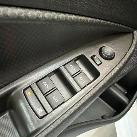 CHEVROLET Onix Sedan 1.0 12V 4P FLEX PLUS TURBO AUTOM�TICO, Foto 17