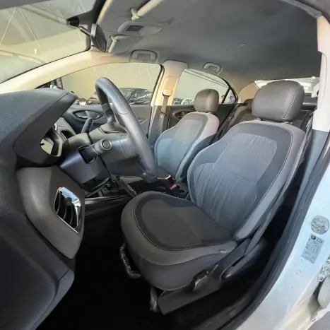 CHEVROLET Prisma 1.4 4P LTZ FLEX, Foto 4