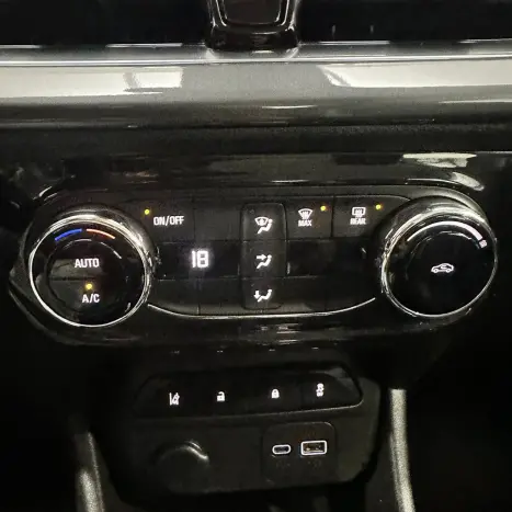 CHEVROLET Spin 1.8 4P FLEX PREMIER 7 LUGARES AUTOM�TICO, Foto 13