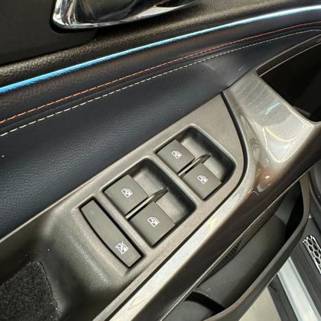 CHEVROLET Spin 1.8 4P FLEX PREMIER 7 LUGARES AUTOM�TICO, Foto 19