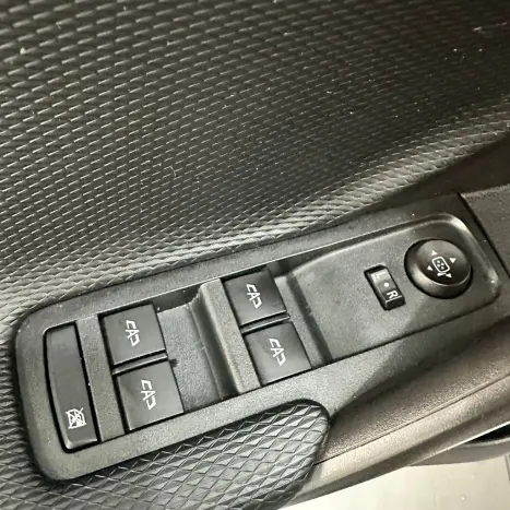 CHEVROLET Tracker 1.0 12V 4P FLEX TURBO LT AUTOM�TICO, Foto 20