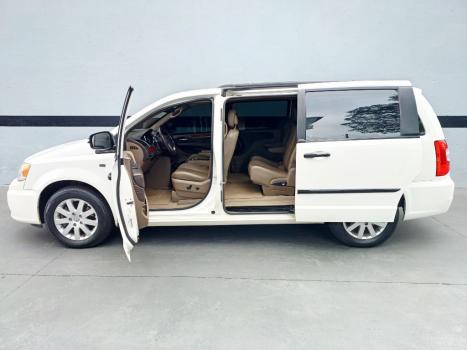 CHRYSLER Town & Country 3.6 V6 12V 4P LIMITED AUTOM�TICO, Foto 5