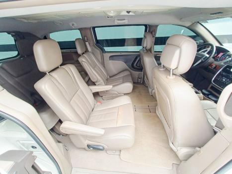 CHRYSLER Town & Country 3.6 V6 12V 4P LIMITED AUTOM�TICO, Foto 18