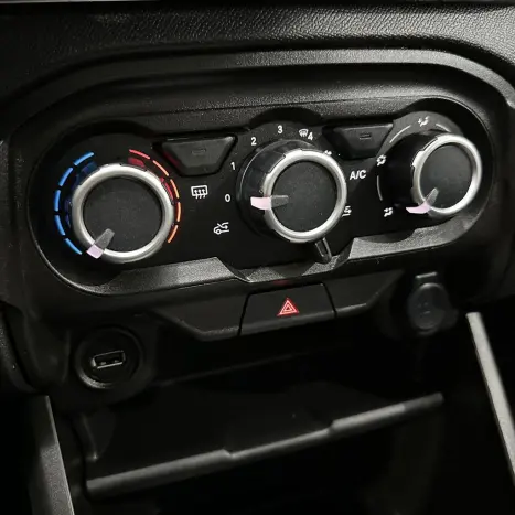 CITROEN Basalt 1.0 12V 4P GSE FLEX 200 FEEL TURBO 200 AUTOMTICO CVT, Foto 19