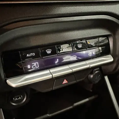 CITROEN Basalt 1.0 12V 4P GSE FLEX SHINE TURBO 200 AUTOM�TICO CVT, Foto 13