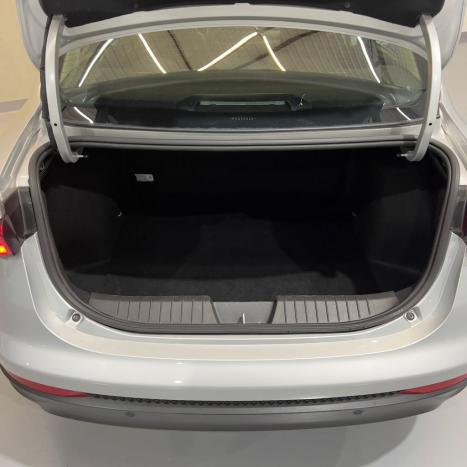 FIAT Cronos 1.3 4P FLEX DRIVE AUTOMTICO CVT, Foto 18