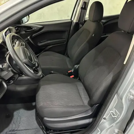 FIAT Cronos 1.3 4P FLEX DRIVE AUTOM�TICO CVT, Foto 21