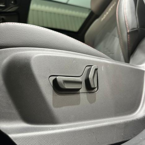 FIAT Fastback 1.3 16V 4P FLEX ABARTH TURBO 270 AUTOM�TICO, Foto 27